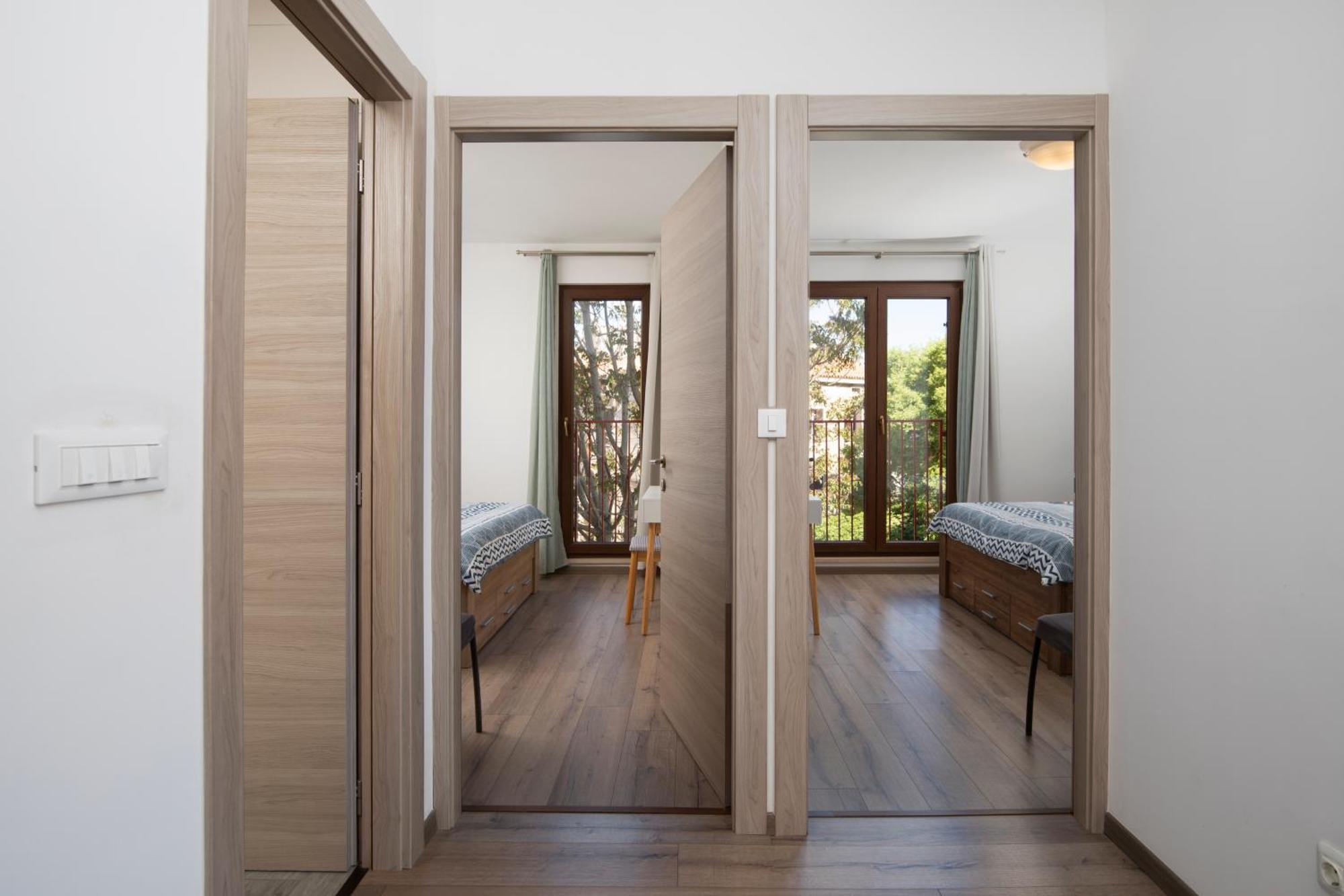 City Market Apartments プーラ エクステリア 写真
