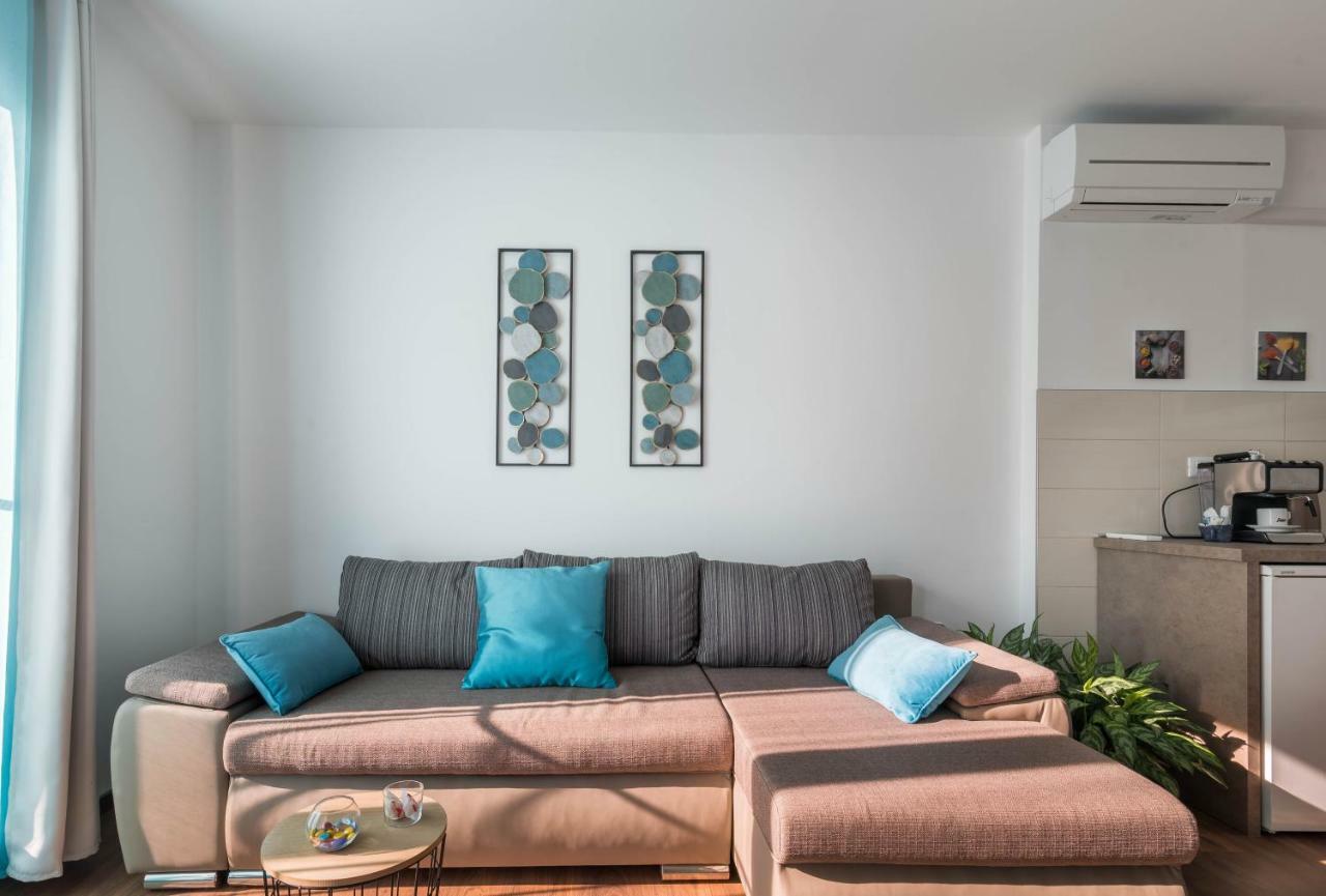 City Market Apartments プーラ エクステリア 写真