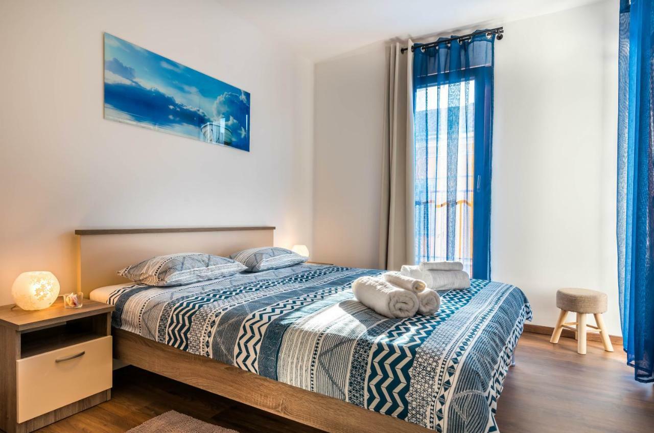 City Market Apartments プーラ エクステリア 写真