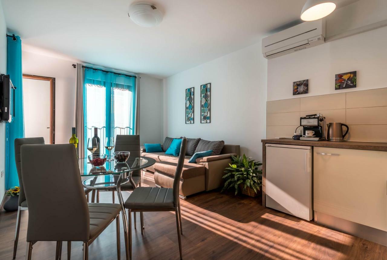 City Market Apartments プーラ エクステリア 写真